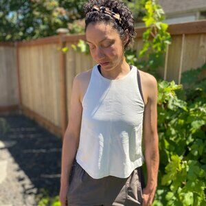 Women's IRO Paris White Sleeveless Side Zip Minimalist Chic Blouse